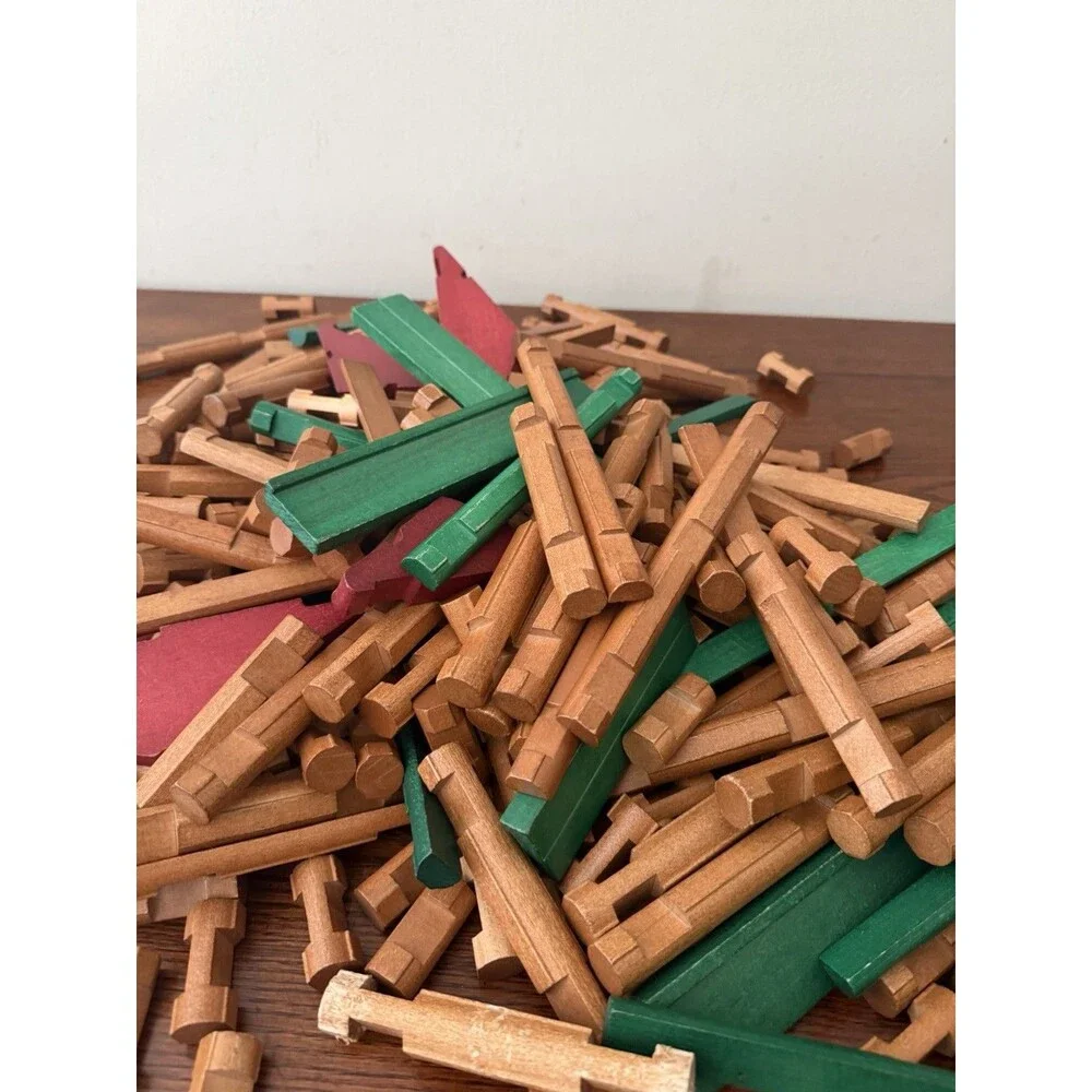 Original Lincoln Logs Wooden Play Set - 327 Pieces - Complete